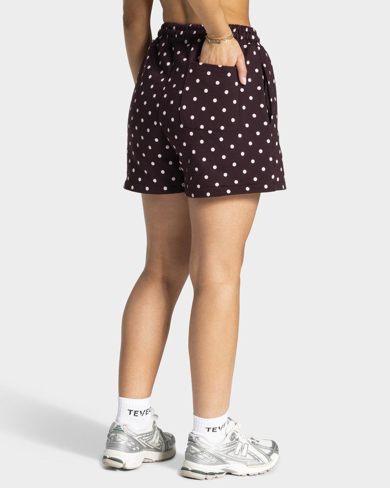 Contrastline Oversized Shorts "Polkadot Merlot"