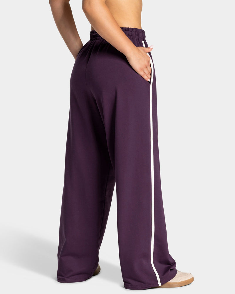 Soft Wide Leg Jogger Regular "Blackberry"