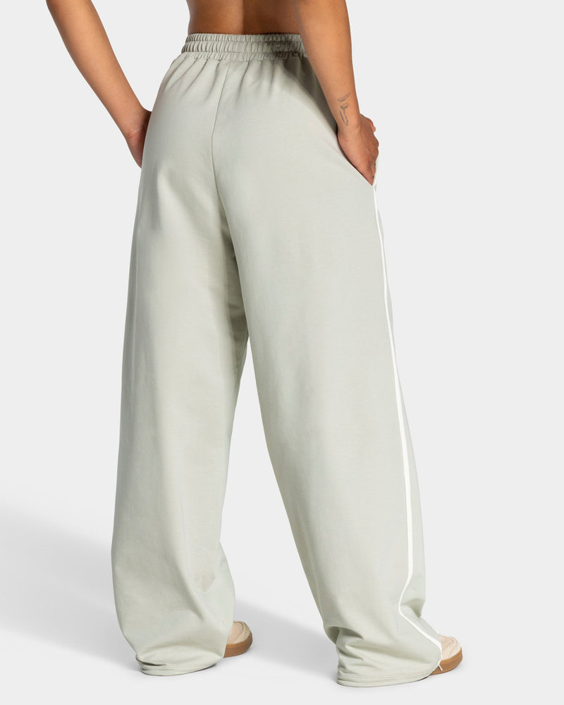 Soft Wide Leg Jogger Tall "Pistachio"