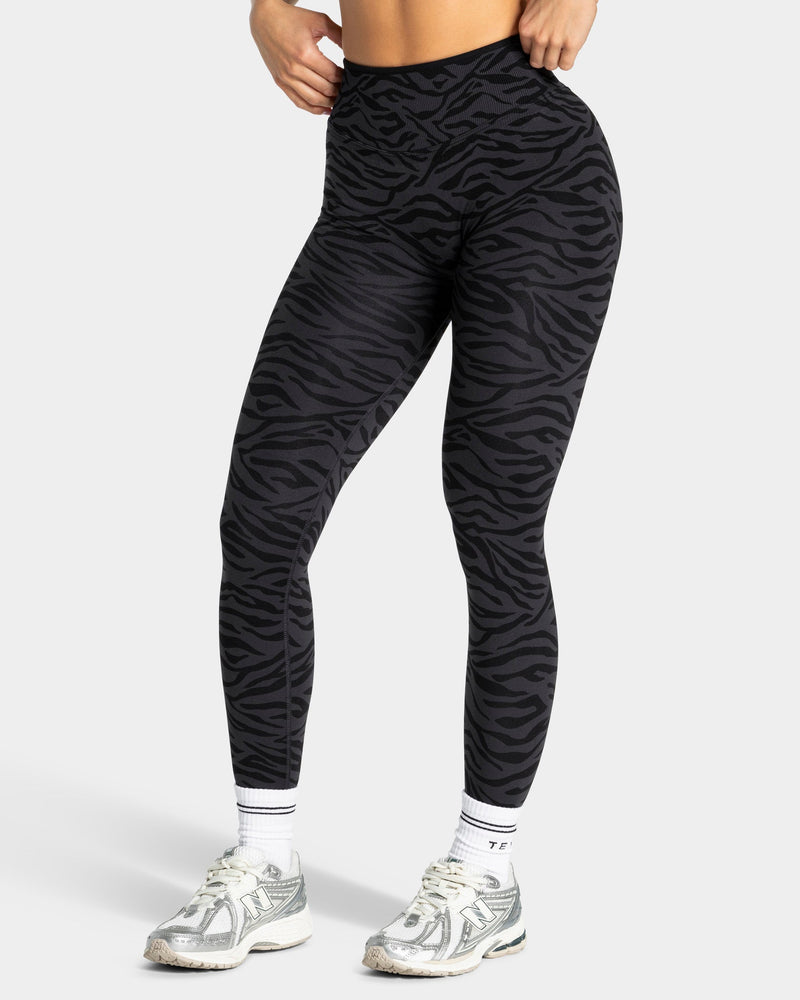 Contrastline Sculpt Scrunch Leggings "Zebra Schwarz"
