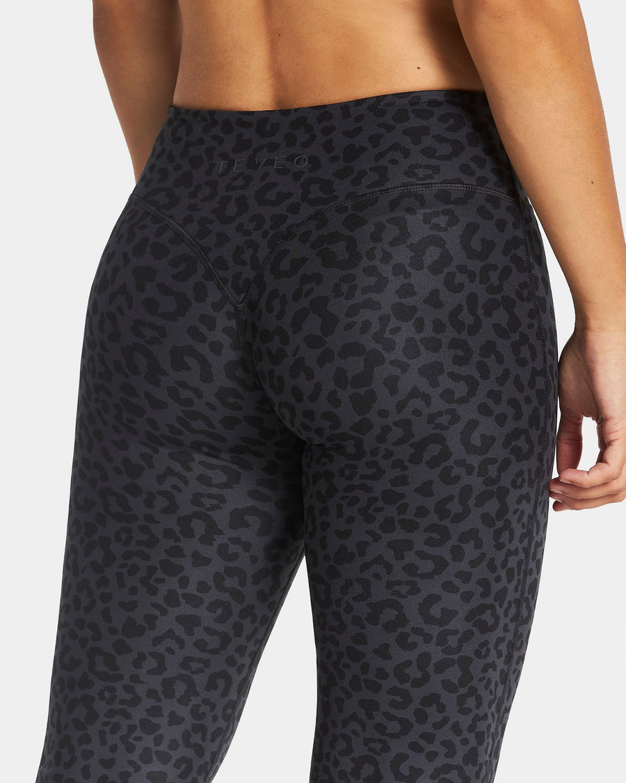 Allrounder Flared Leggings Regular "Leo Schwarz"