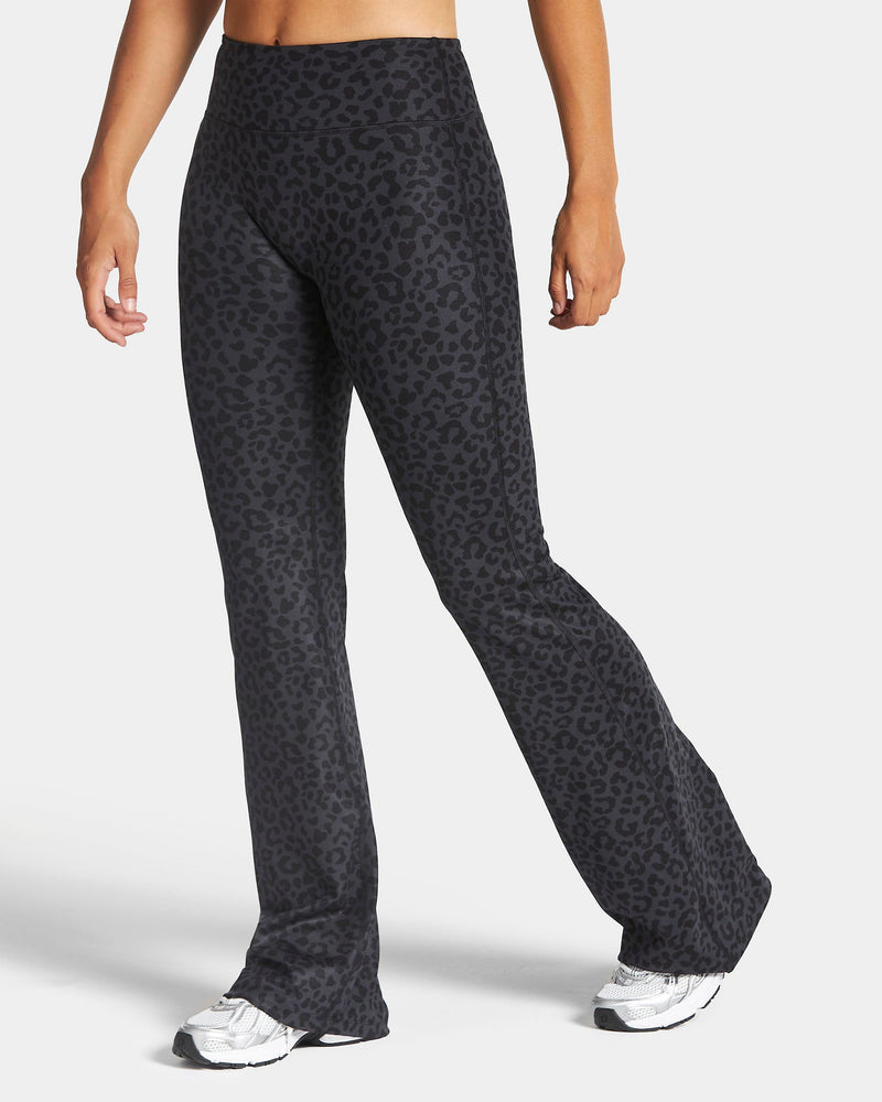 Allrounder Flared Leggings Tall "Leo Schwarz"