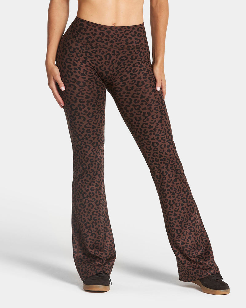 Allrounder Flared Leggings Regular "Leo Walnut"