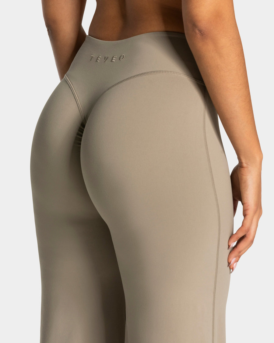 Charming Pro Scrunch Straight Leg Pants "Khaki"