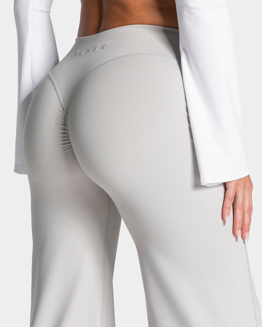 Charming Pro Scrunch Straight Leg Pants "Moon"