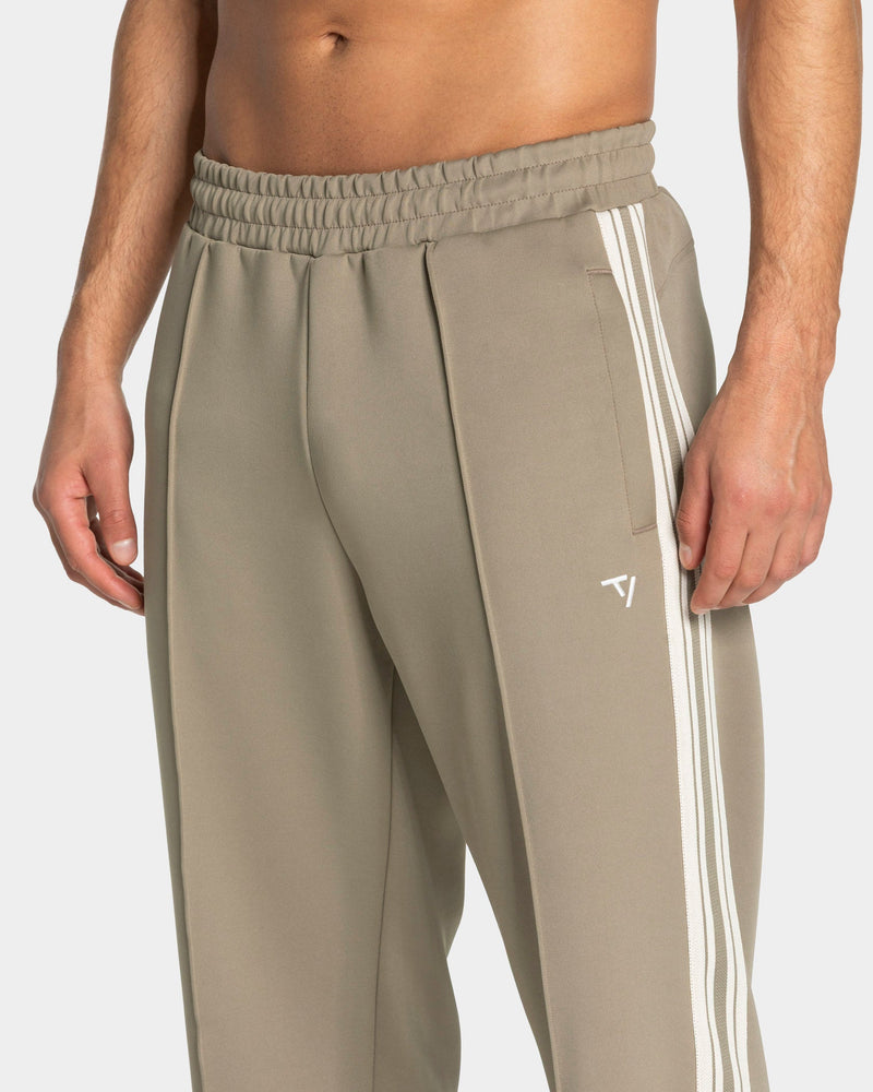 Club Straight Leg Jogger Men "Khaki"