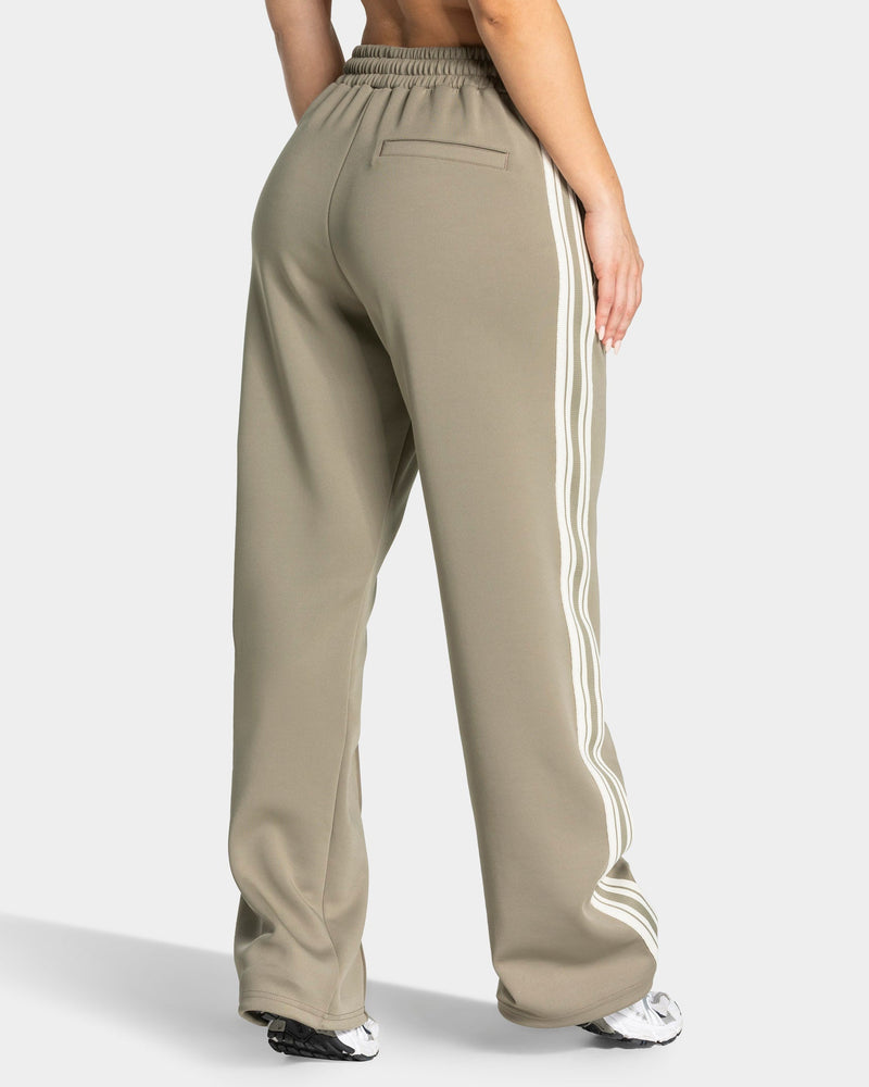 Club Straight Leg Jogger "Khaki"