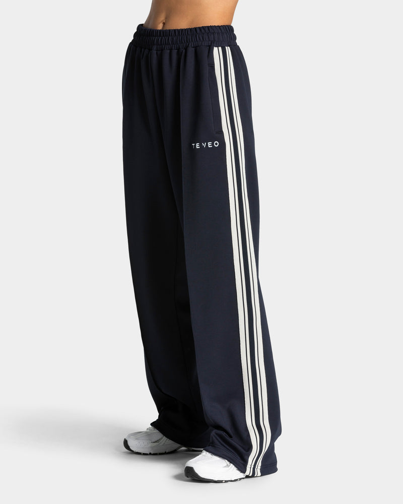 Club Straight Leg Jogger "Midnight"
