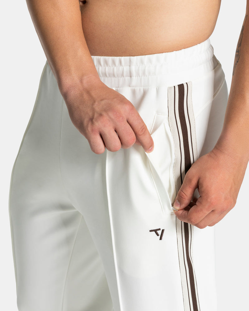 Club Straight Leg Jogger Men "Off White"