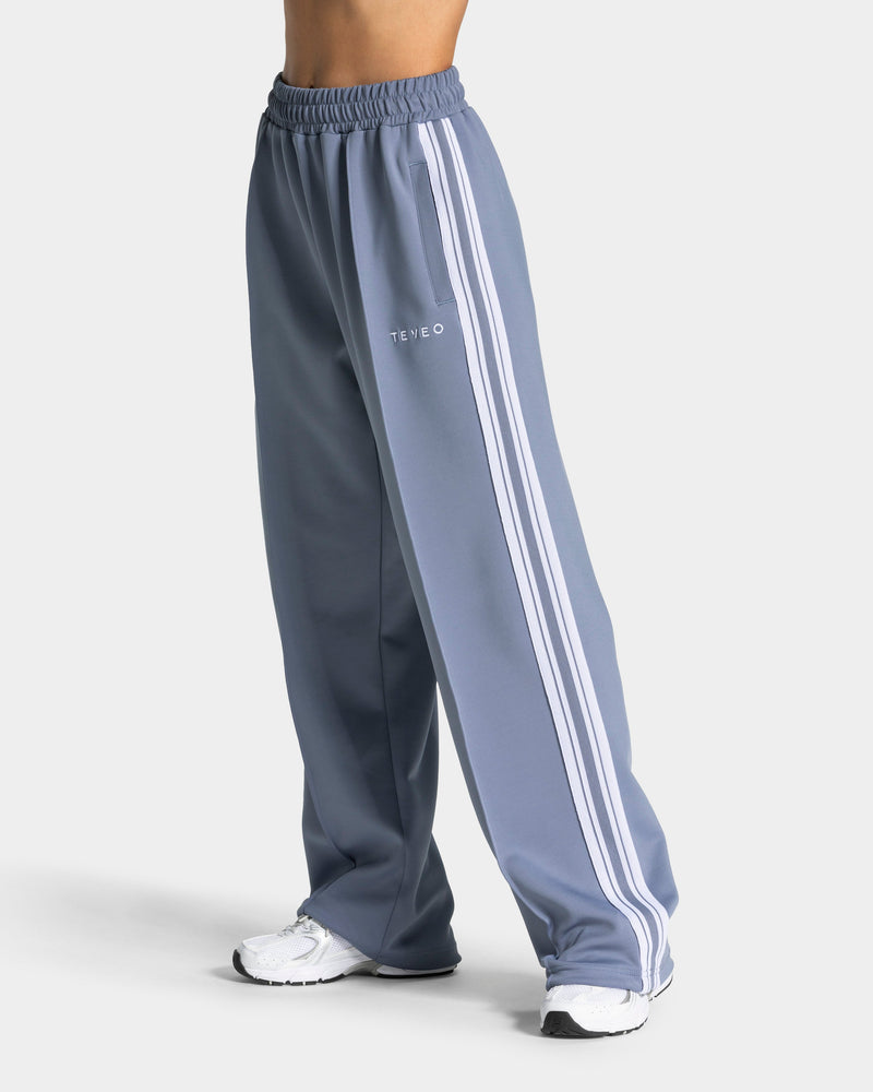 Club Straight Leg Jogger "Stahlblau"