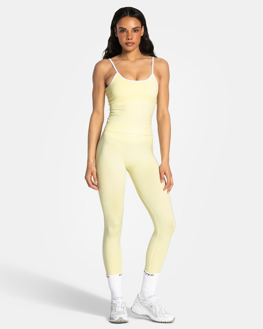 Contrastline Sculpt Scrunch Leggings "Butter Yellow"