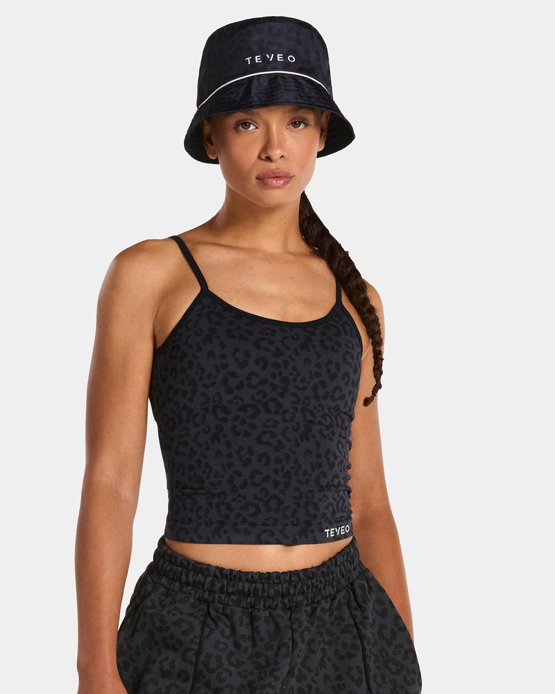 Contrastline Bucket Hat "Leo Schwarz"