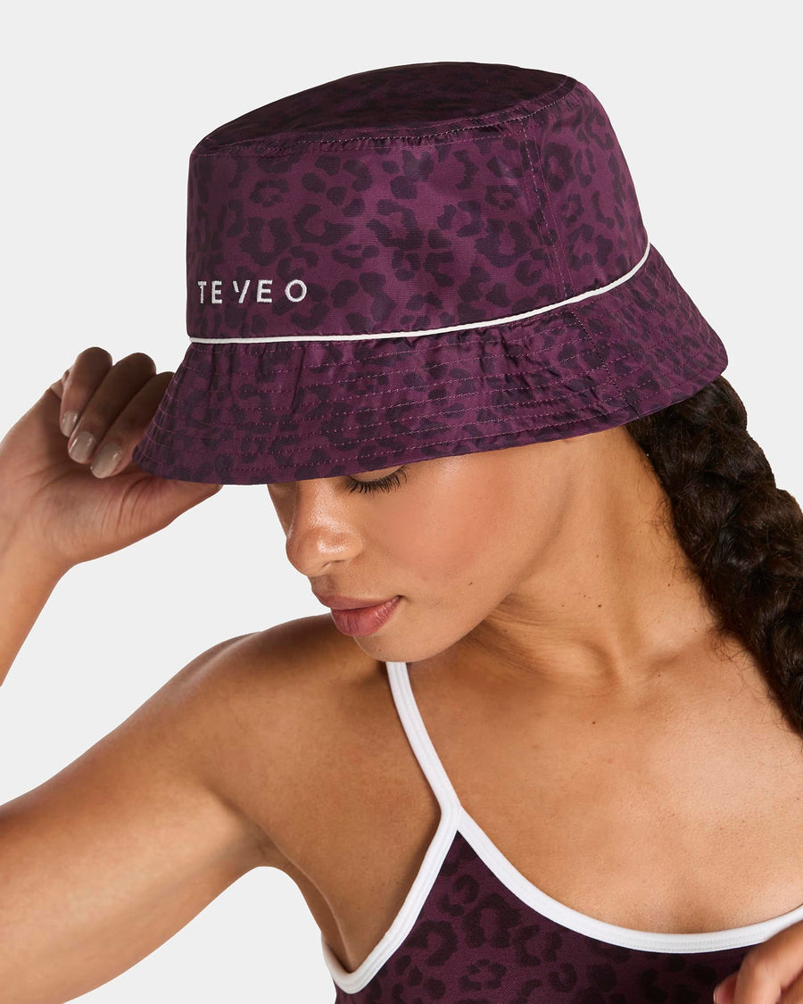 Contrastline Bucket Hat "Leo Merlot"