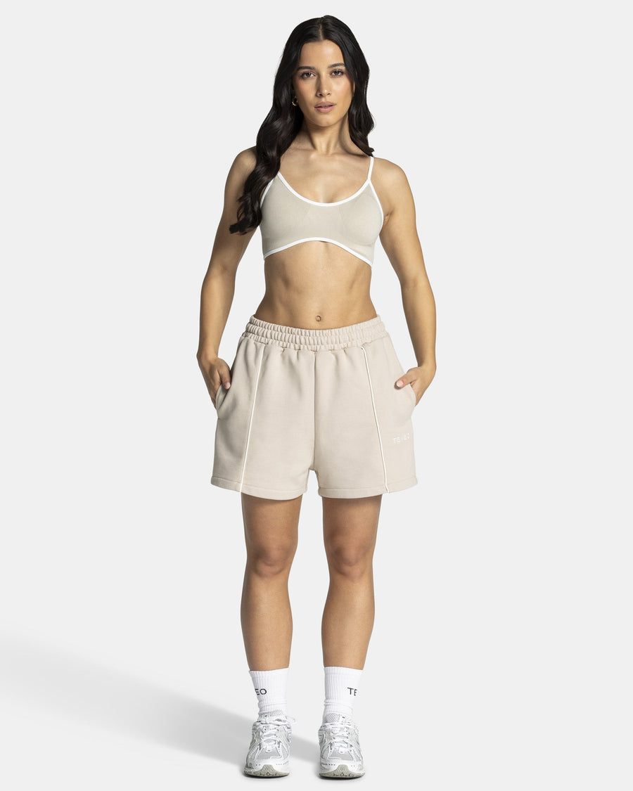 Contrastline Oversized Shorts "Cream"