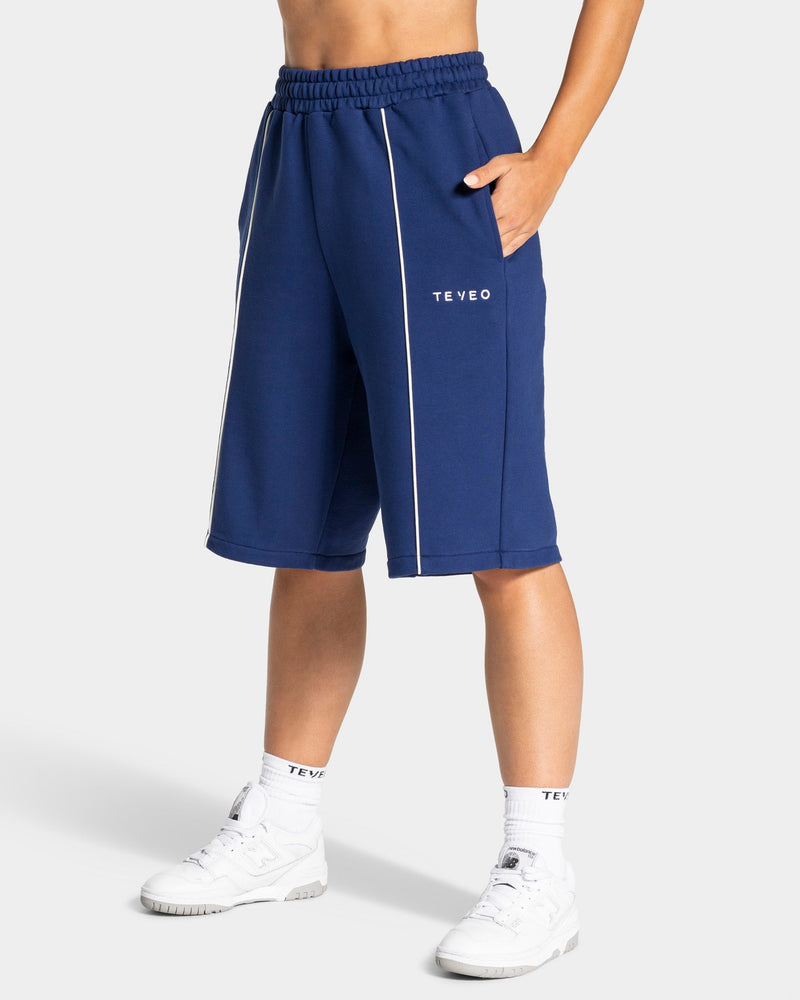 Contrastline Oversized Jorts "Indigo"
