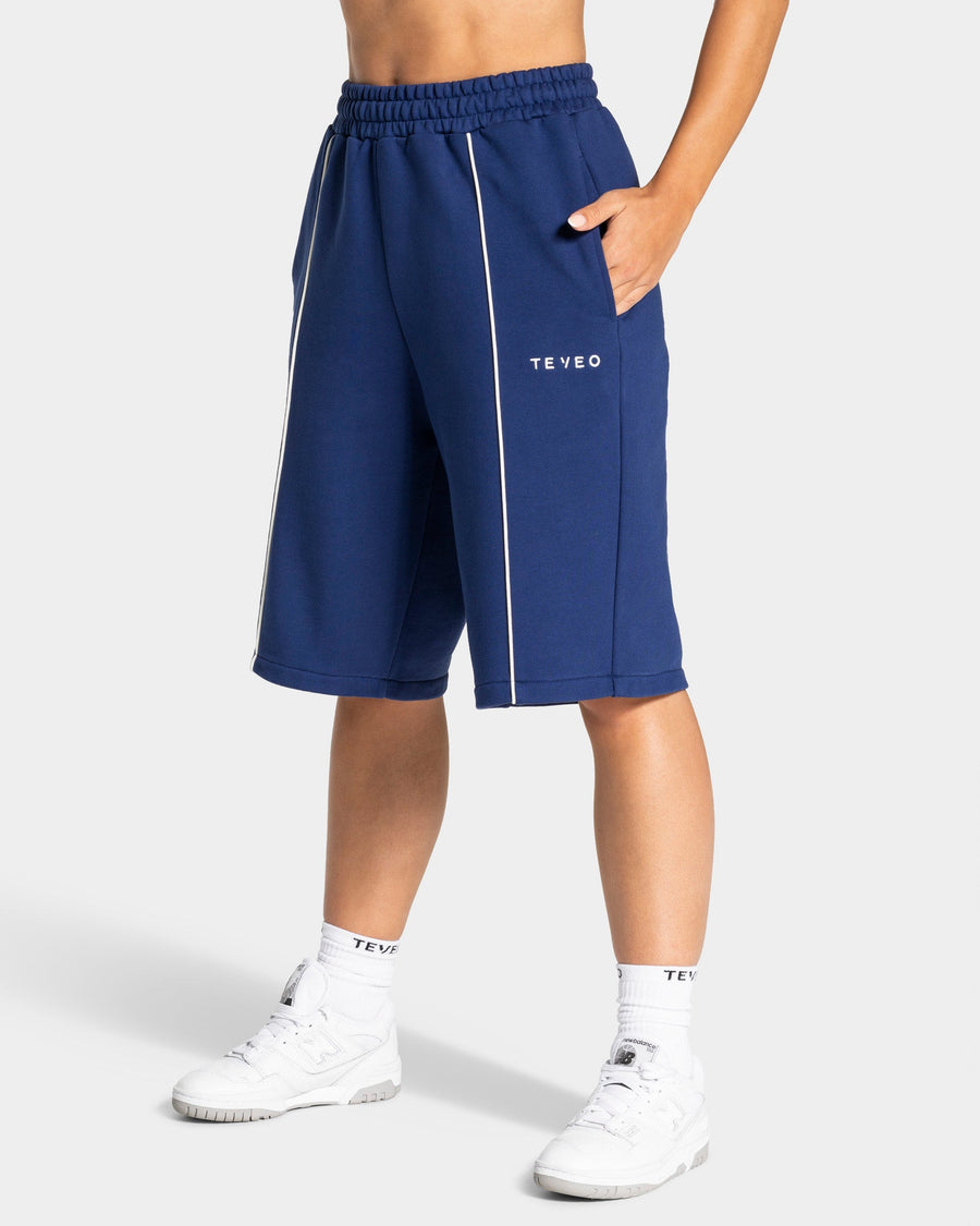 Contrastline Oversized Jorts "Indigo"