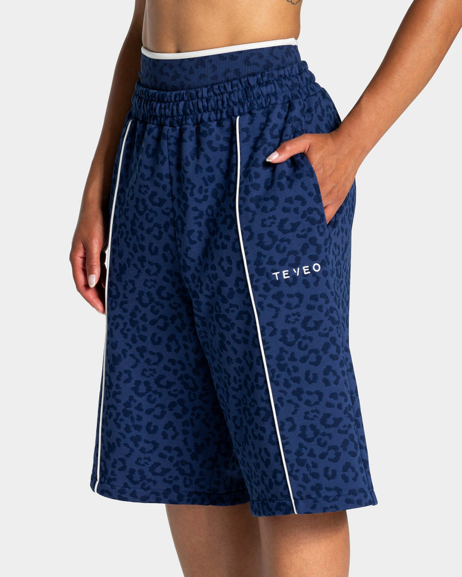 Contrastline Oversized Jorts "Leo Dunkelblau"
