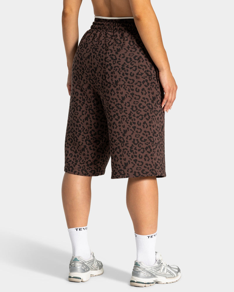 Contrastline Oversized Jorts "Leo Espresso"