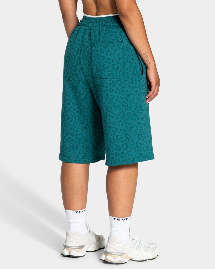 Contrastline Oversized Jorts "Leo Petrol"