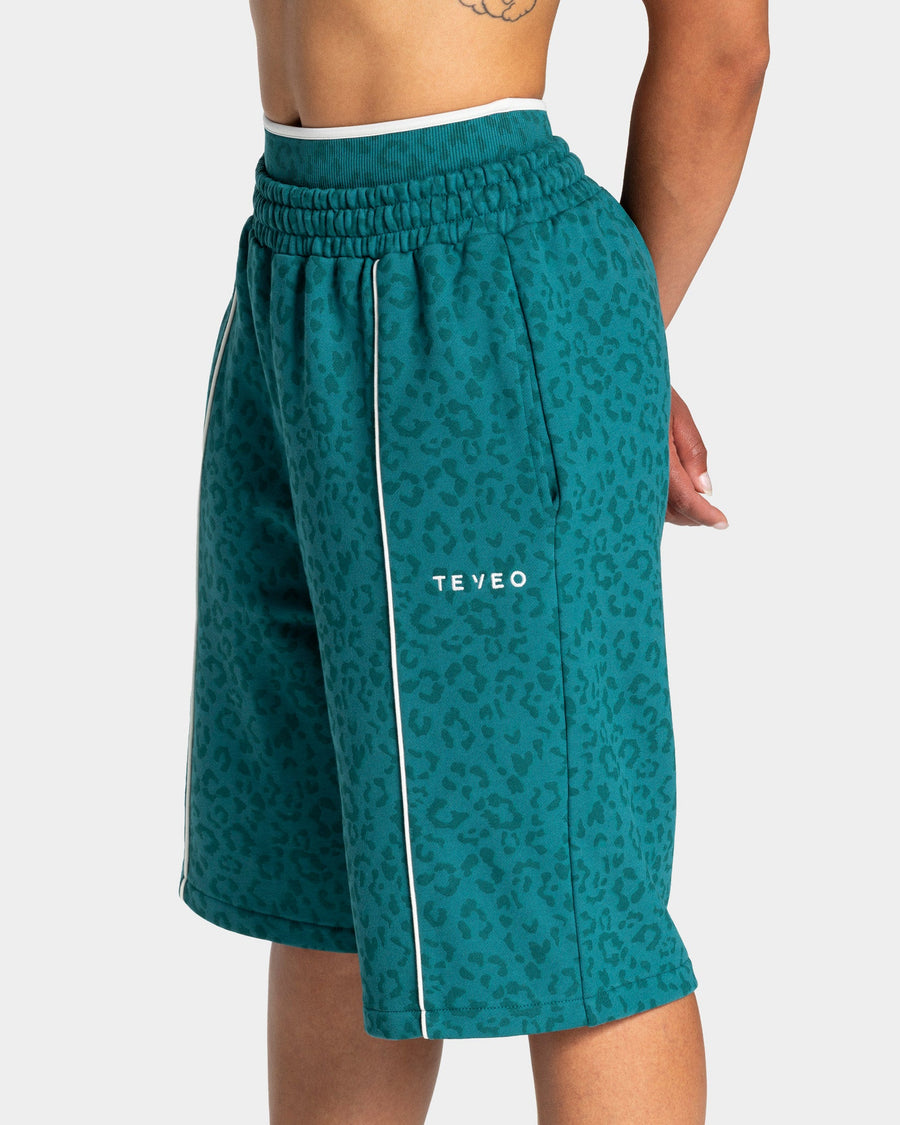 Contrastline Oversized Jorts "Leo Petrol"
