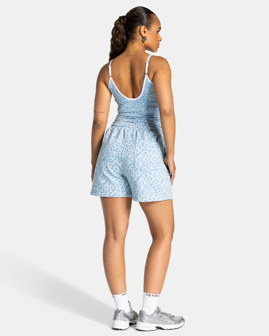 Contrastline Oversized Shorts "Leo Babyblau"