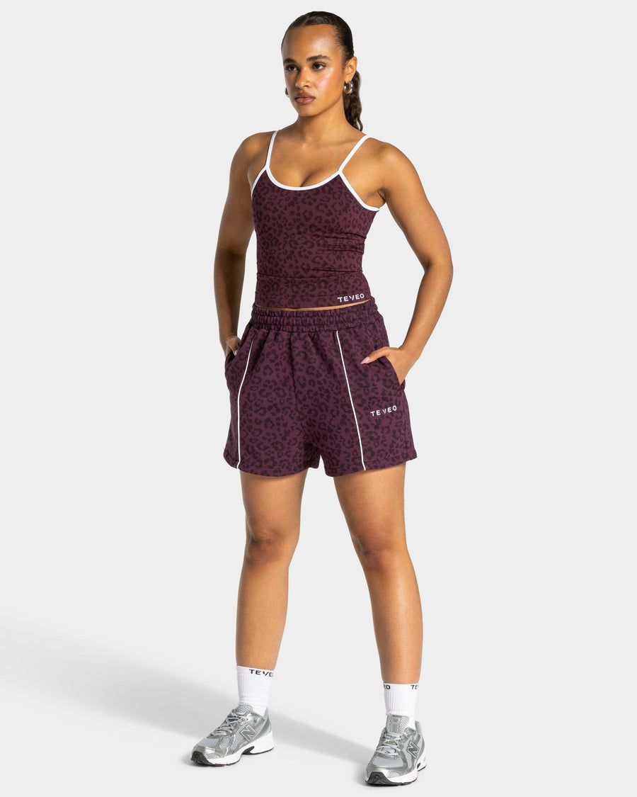 Contrastline Oversized Shorts "Leo Merlot"