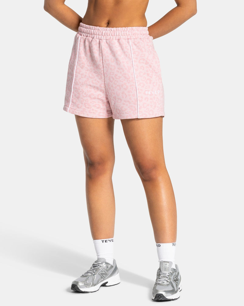 Contrastline Oversized Shorts "Leo Rosa"