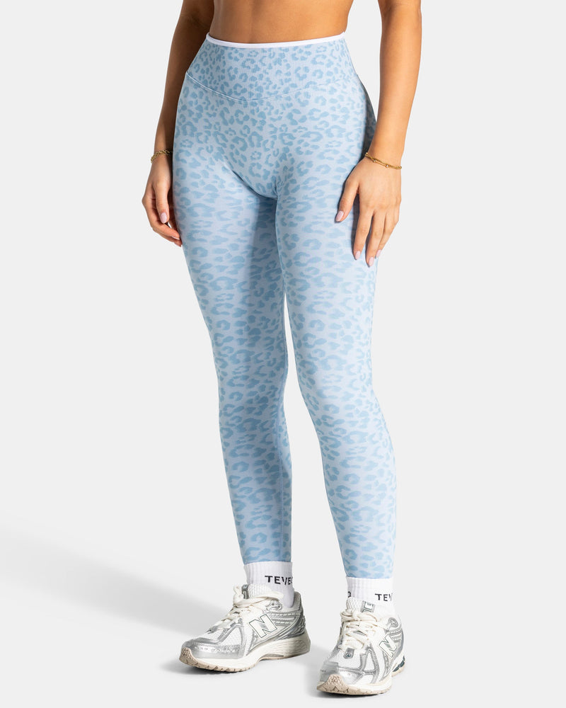 Contrastline Sculpt Scrunch Leggings "Leo Babyblau"