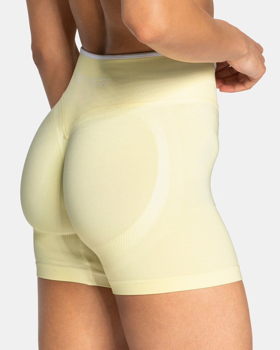 Contrastline Sculpt Scrunch Shorts "Butter Yellow"