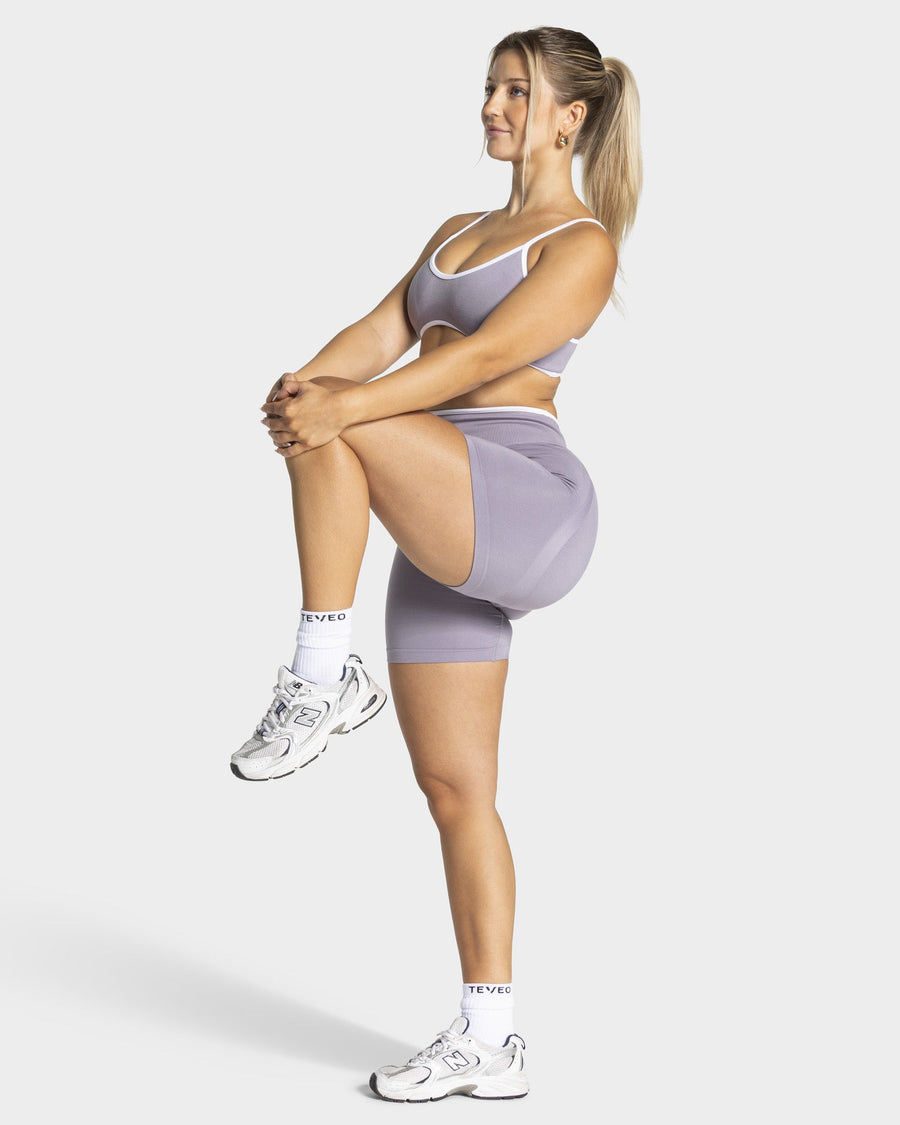 Contrastline Sculpt Scrunch Shorts "Lavendel"