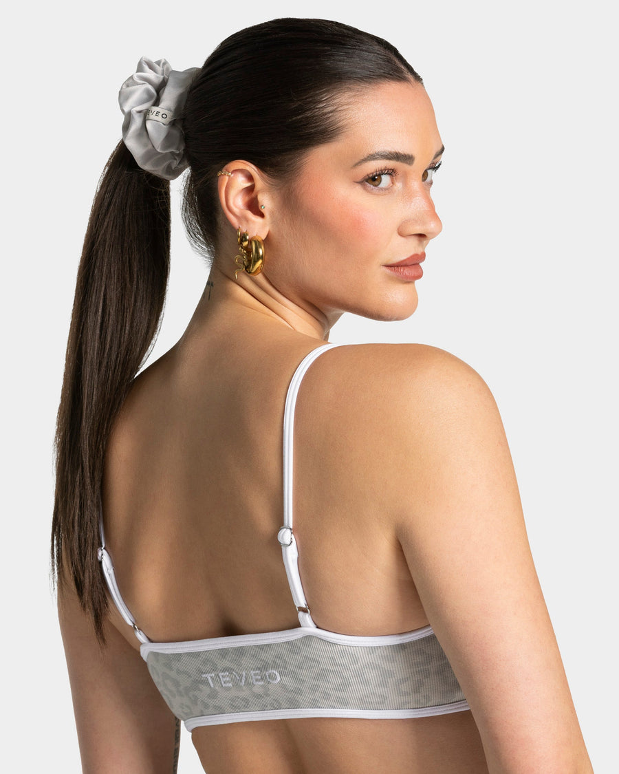 Contrastline Scrunchies (2er-Pack) ''Leo - Hellgrau''