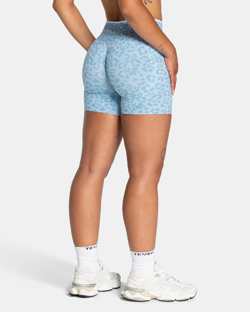 Contrastline Sculpt Scrunch Shorts "Leo Babyblau"