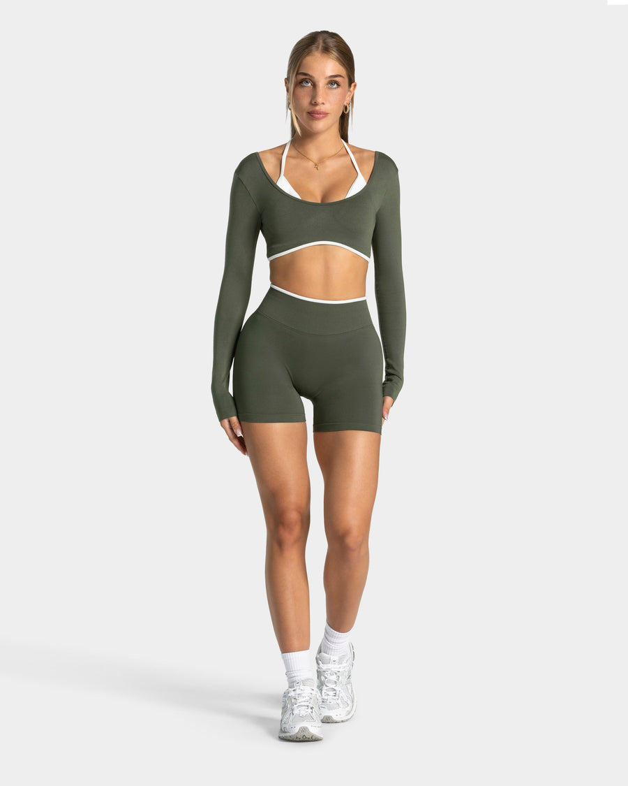Contrastline Sculpt Scrunch Shorts "Khaki"
