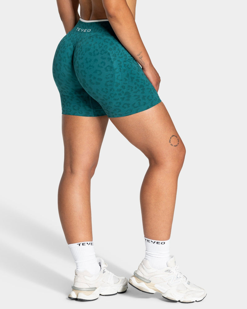 Contrastline Shorts "Leo Petrol"