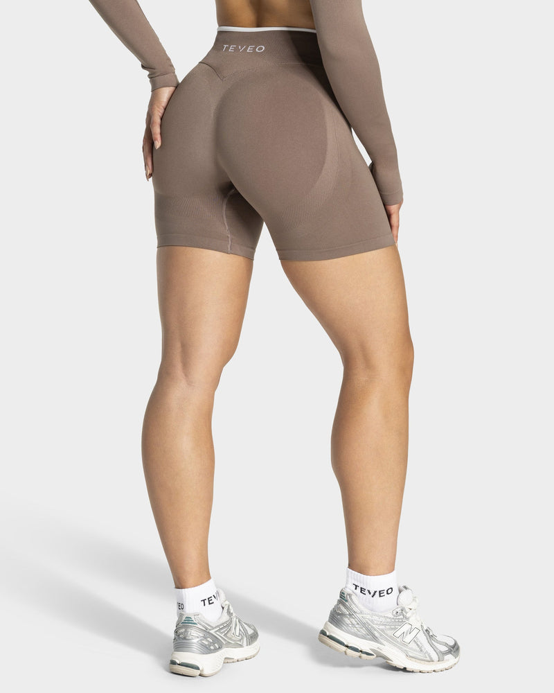 Contrastline Shorts "Mokka"