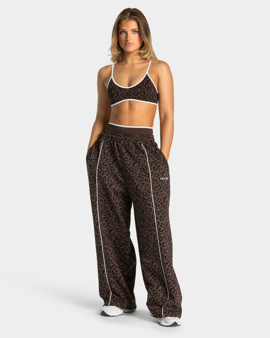 Contrastline Wide Leg Jogger "Leo Espresso"