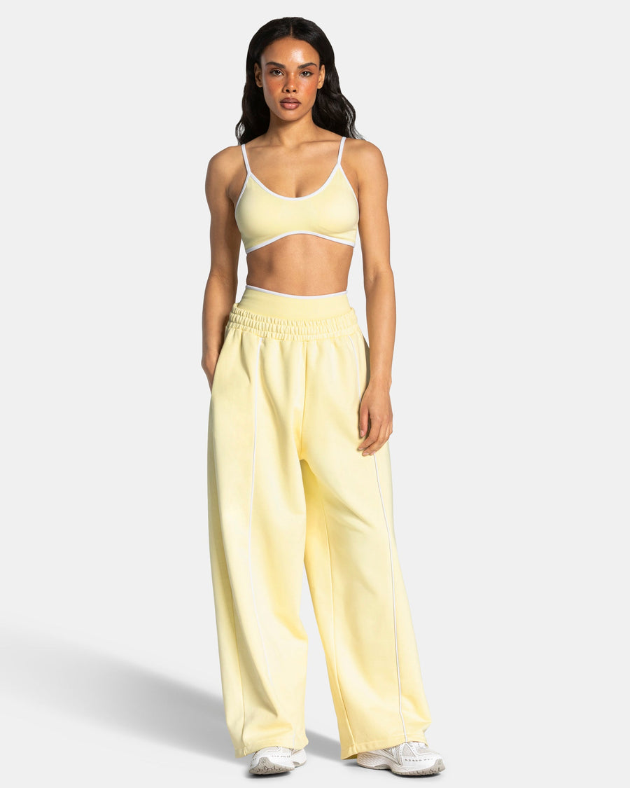 Contrastline Wide Leg Jogger "Butter Yellow"