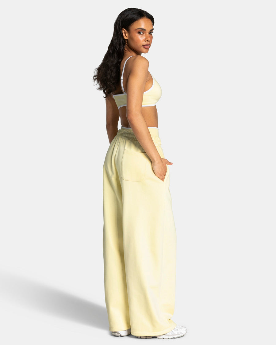 Contrastline Wide Leg Jogger "Butter Yellow"