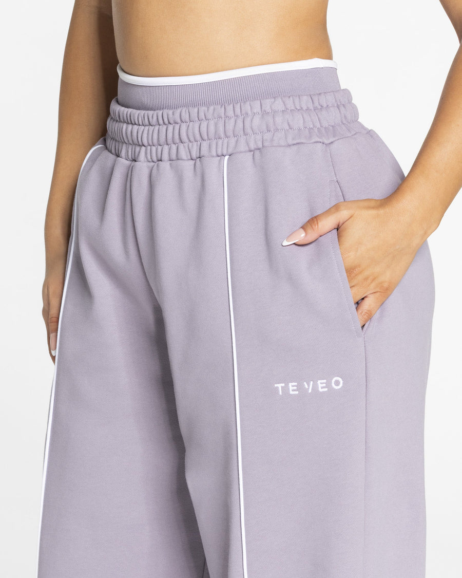 Contrastline Wide Leg Jogger "Lavendel"