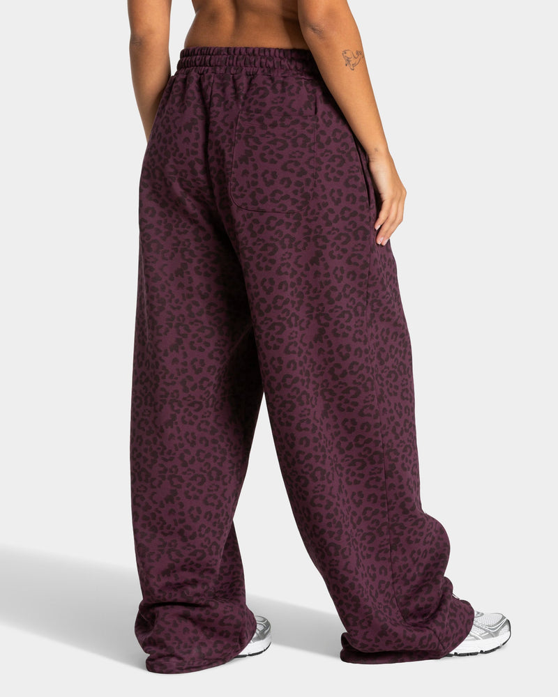Contrastline Wide Leg Jogger "Leo Merlot"