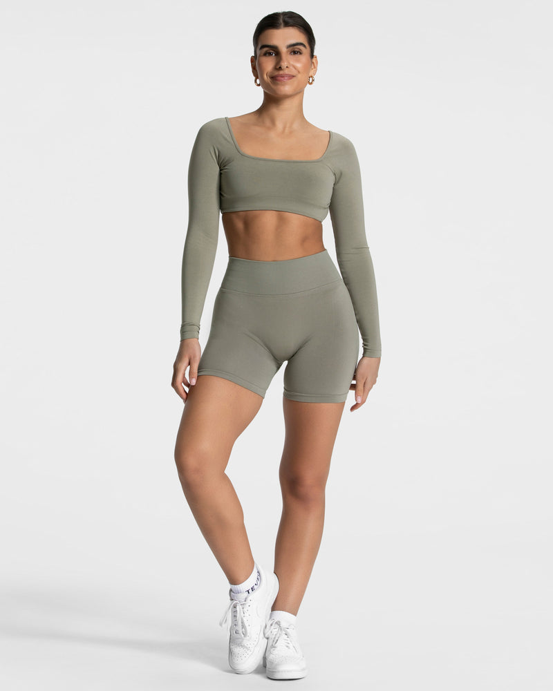Femme Sculpt Scrunch Shorts "Khaki"