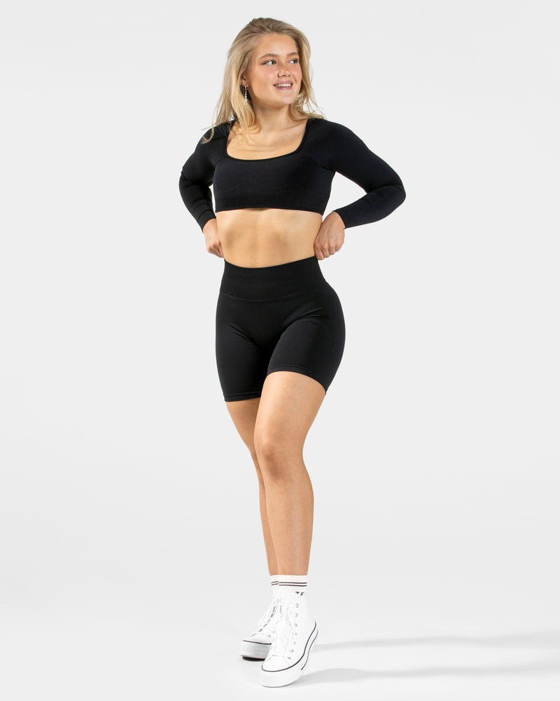 Femme Sculpt Scrunch Shorts "Schwarz"