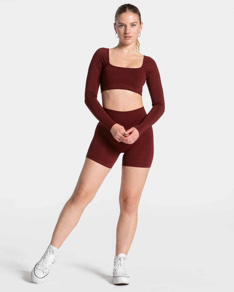 Femme Sculpt Scrunch Shorts "Weinrot"