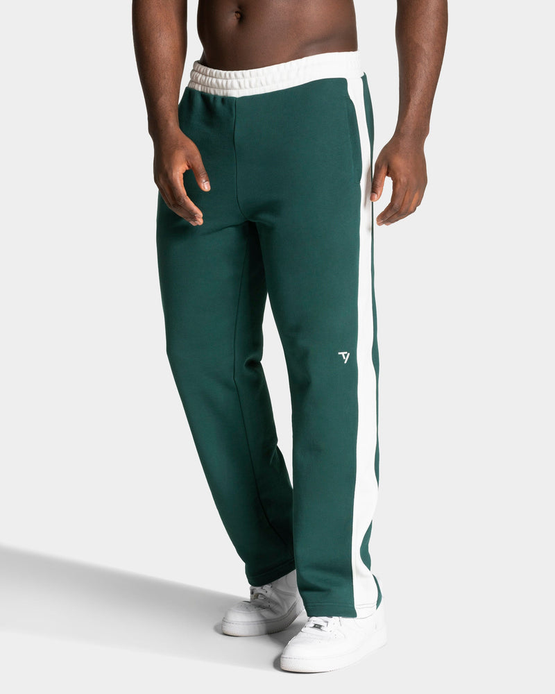 Football Straight Leg Jogger "Dunkelgrün"