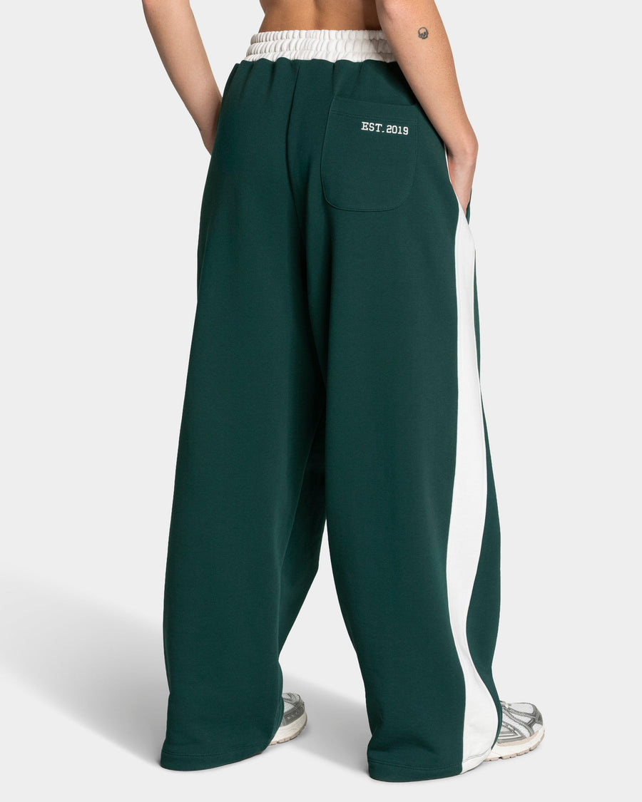 Football Wide Leg Jogger "Dunkelgrün"