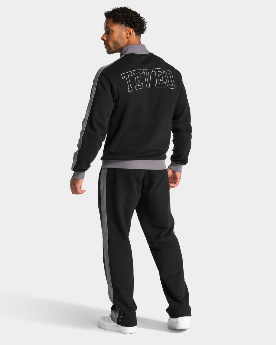Football Straight Leg Jogger "Schwarz"