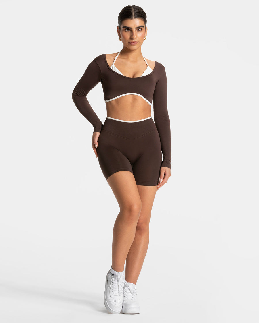Contrastline Sculpt Scrunch Shorts "Espresso"