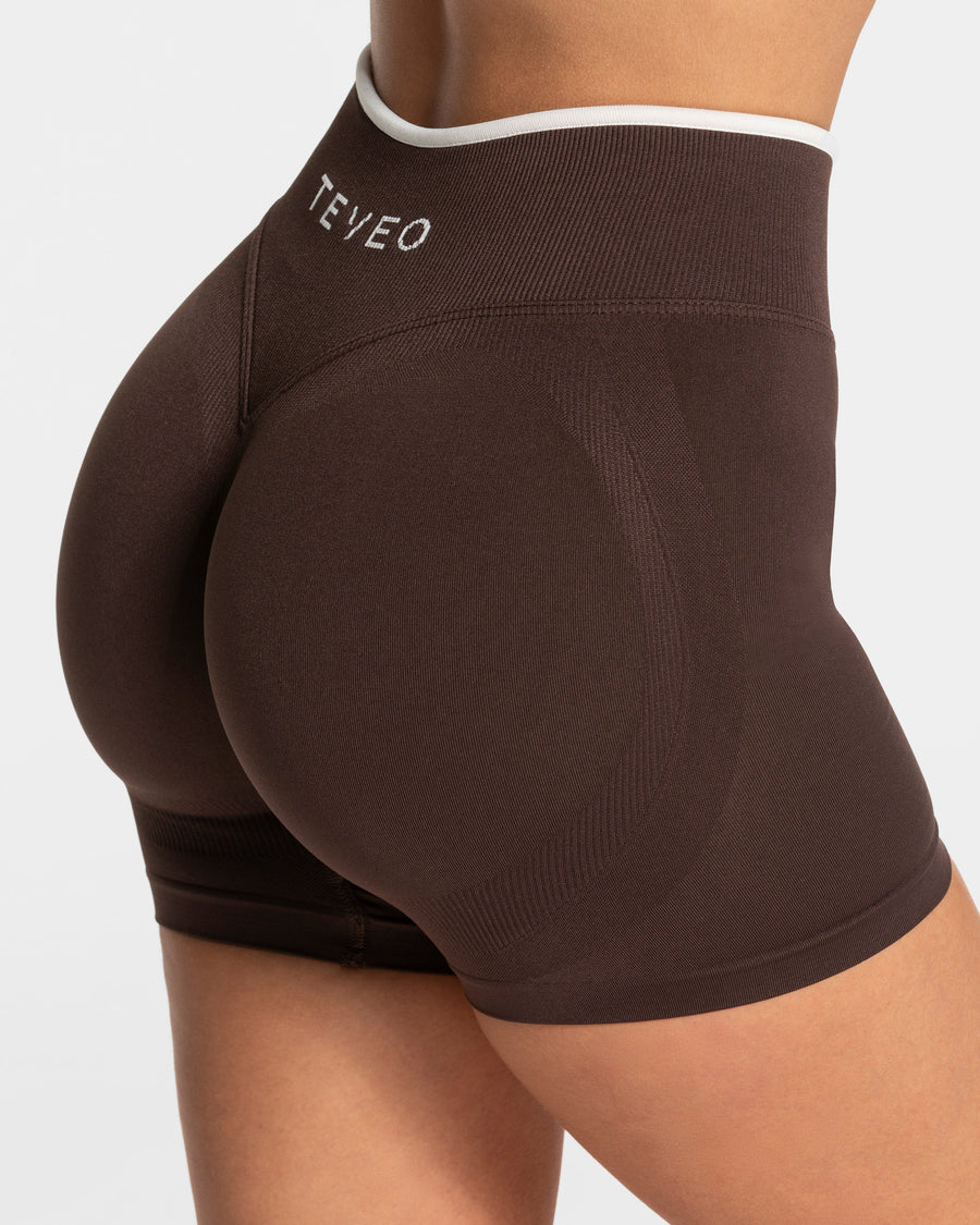 Contrastline Sculpt Scrunch Shorts "Espresso"