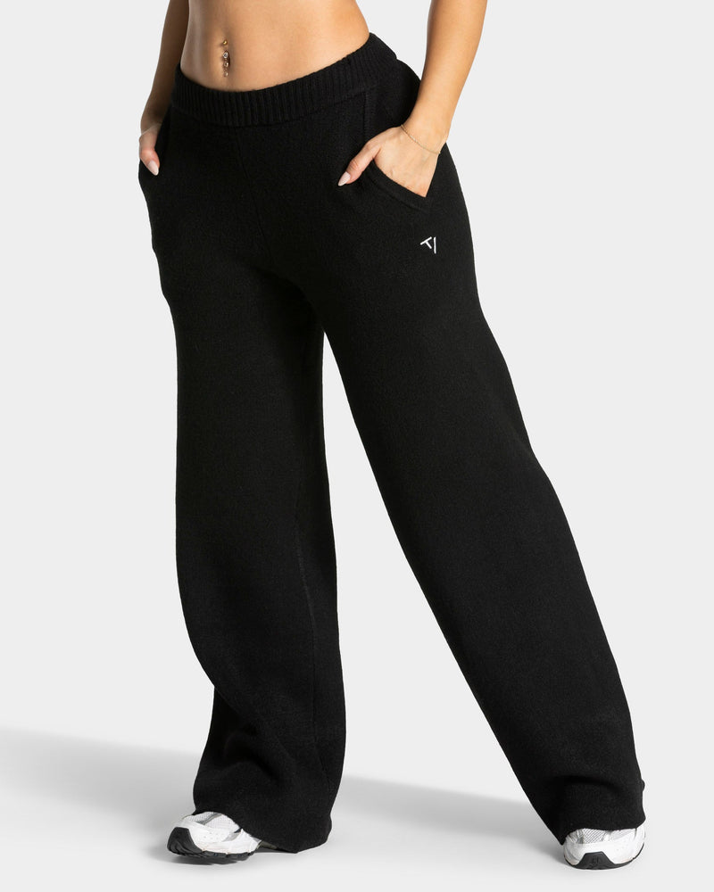 Knit Straight Leg Pants "Schwarz"
