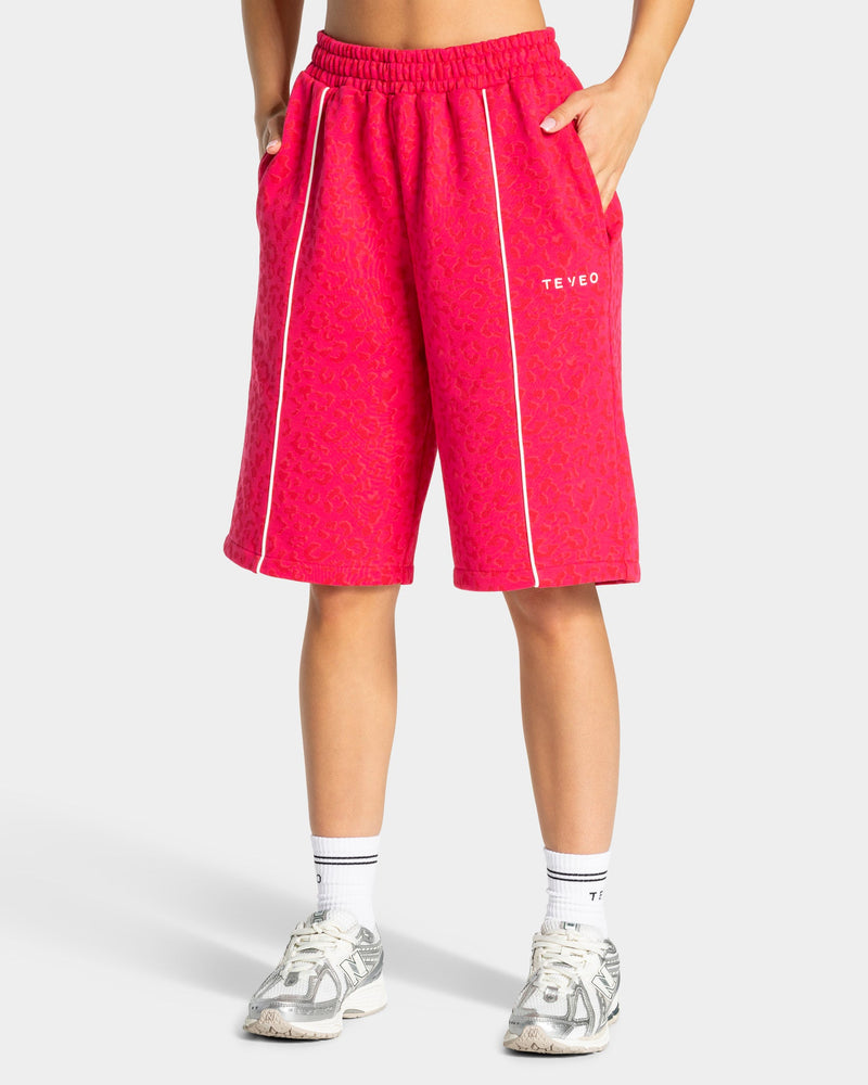Contrastline Oversized Jorts "Leo Berry"